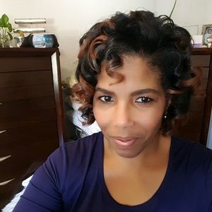 Meet your Posher, Lisa